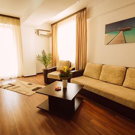 Seascape - Summerland Apartment Mamaia Dış mekan fotoğraf