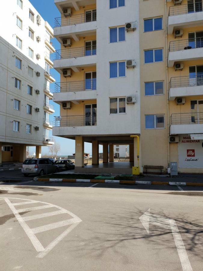 Seascape - Summerland Apartment Mamaia Dış mekan fotoğraf